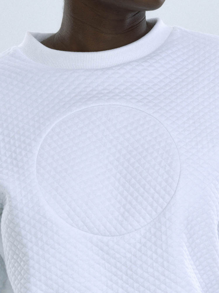 sweat rond blanc détail.jpg